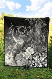 Pohnpei Premium Quilt - Humpback Whale with Tropical Flowers (White) - Polynesian Pride