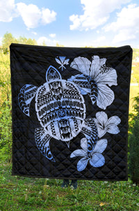 Hawaiian Kanaka Hibiscus Plumeria Mix Polynesian Turtle Premium Quilt Blue AH - Polynesian Pride