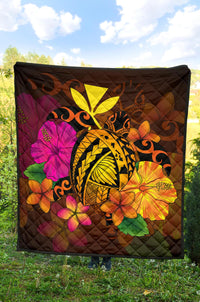Hawaii Turtle Tribal Map Hibiscus Plumeria Premium Quilt - Polynesian Pride