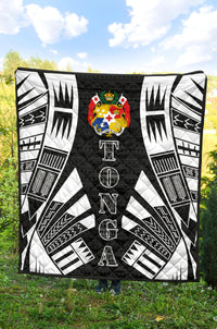 Tonga Premium Quilt - Tonga Coat Of Arms Polynesian White Tattoo (Black) - Polynesian Pride