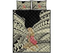 Hawaii Polynesian Hula Girl Wearing Plumeria Quilt Bed Set - Polynesian Pride