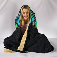 New Zealand Maori Moko Hooded Blanket Paua Shell - Polynesian Pride