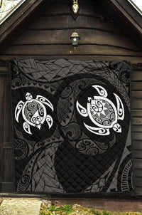 Hawaii Polynesian Turtle Premium Quilt White - Polynesian Pride