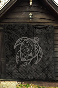 Hawaii Turtle Kanaka Map Hibiscus Poly Premium Quilt - Gray - Polynesian Pride