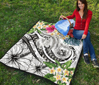 Polynesian Hawaii Premium Quilt - Summer Plumeria (White) - Polynesian Pride