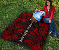 Papua New Guinea Premium Quilt - Papua New Guinea Coat Of Arsms Polynesian Red Tattoo - Polynesian Pride