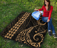 Hawaii Kakau Gold Polynesian Premium Quilt - Polynesian Pride