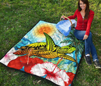 Hawaii Turtle Sea Hibiscus Premium Quilt - Sun Style - Polynesian Pride