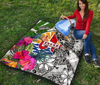 Tahiti Premium Quilt White - Turtle Plumeria Banana Leaf - Polynesian Pride