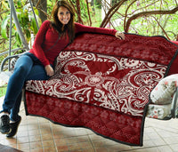 Hawaii Luxury Premium Quilt Red - Kanaka Maoli Turtle Polynesian Tattoo Pattern - Polynesian Pride