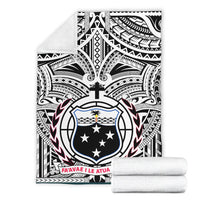Samoa Premium Blanket - Samoa Coat Of Arm, Polynesian Tattoo White And Black - Polynesian Pride