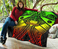 Samoa Polynesian Premium Quilt - Samoa Reggae Seal with Polynesian Tattoo - Polynesian Pride