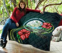 Marshall Polynesian Premium Quilt - Green Turtle Hibiscus - Polynesian Pride