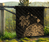 Hawaii Map Plumeria Polynesian Gold Premium Quilt - Polynesian Pride