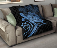 Hawaii Turtle Hibiscus Polynesian Vintage Premium Quilt - Pastel Blue - Polynesian Pride