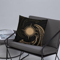 Marshall Islands Polynesian Basic Pillow - Gold Tribal Wave - Polynesian Pride