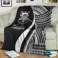 Tuvalu Premium Blanket - White Polynesian Tentacle Tribal Pattern - Polynesian Pride
