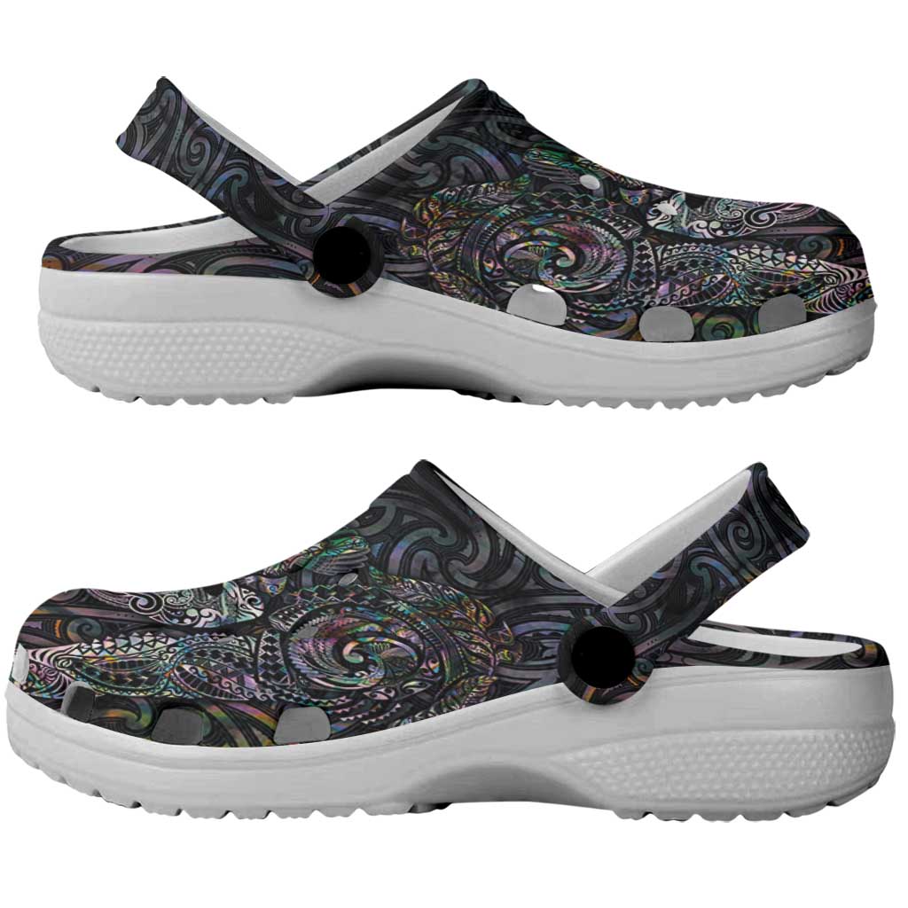 Aotearoa Moko Tribal Tattoo Clogs Shoes New Zealand Maori Penguin and Fantail Paua Shell Style LT03 - Polynesian Pride