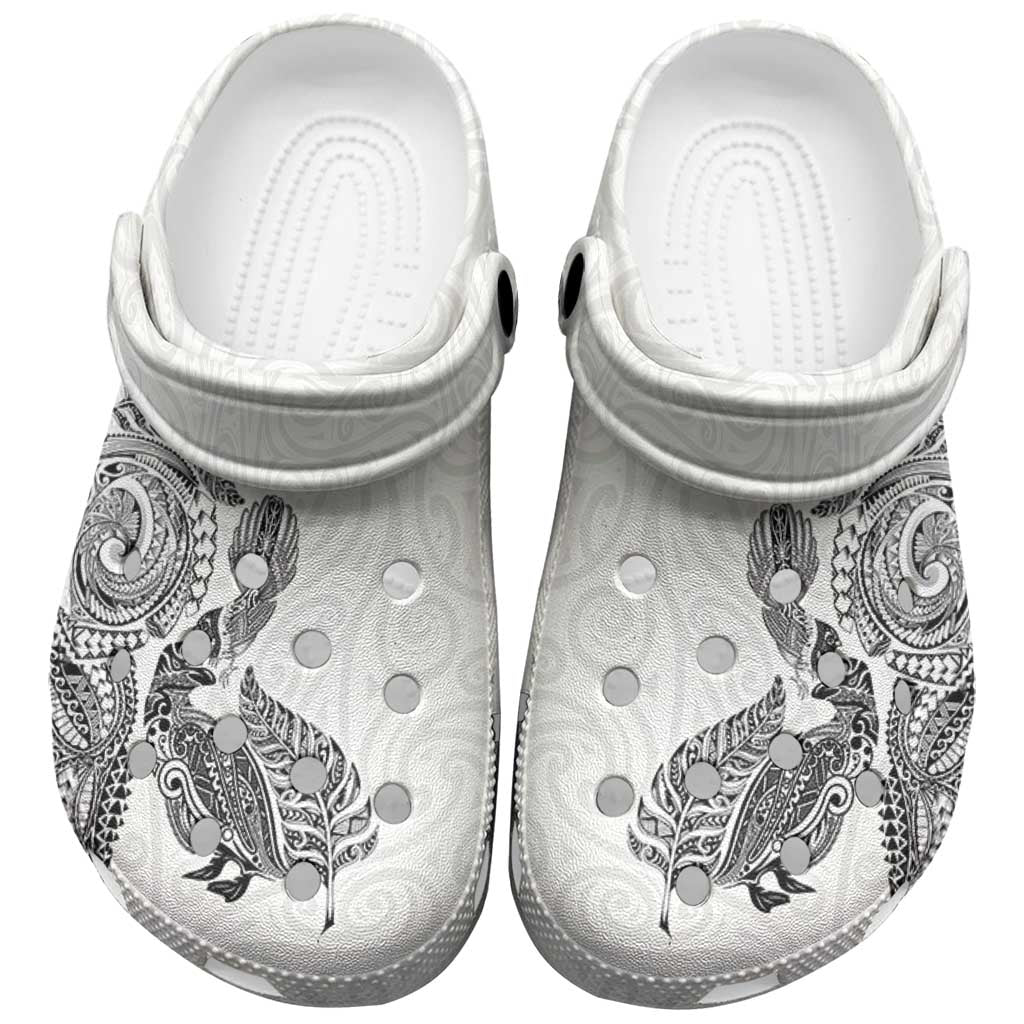 Aotearoa Moko Tribal Tattoo Clogs Shoes New Zealand Maori Penguin and Fantail White Color
