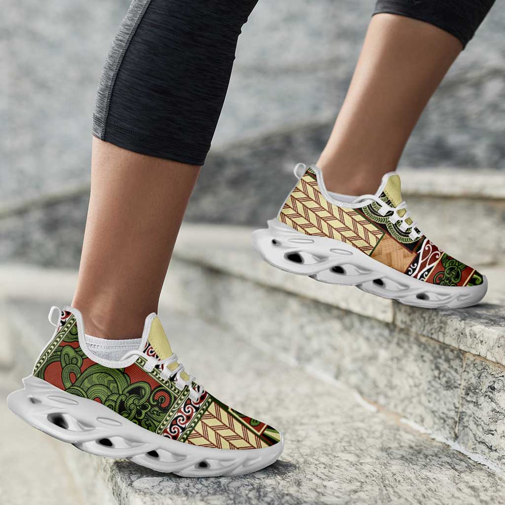 Beige Aotearoa Kowhaiwhai Pattern Clunky Sneakers NZ Maori Quilt Style - Polynesian Pride