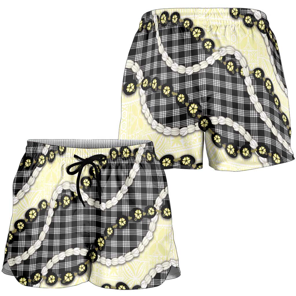 Black Palaka Hawaii Shorts for Women Kukui Nut Pikake Lei Hawaiian Tapa Pattern - Polynesian Pride