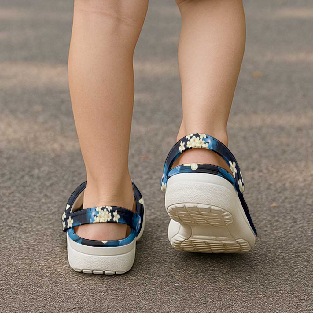 Blue Tropical Hawaii Clogs Shoes Seamless Monstera Plumeria Hawaiian Pattern - Polynesian Pride