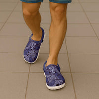 Deep Blue Monstera Clogs Shoes Polynesian Tribal Pattern - Polynesian Pride