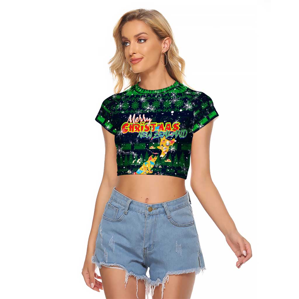 Merry Christmas New Zealand Raglan Cropped T Shirt Xmas Travel Map - Polynesian Pride