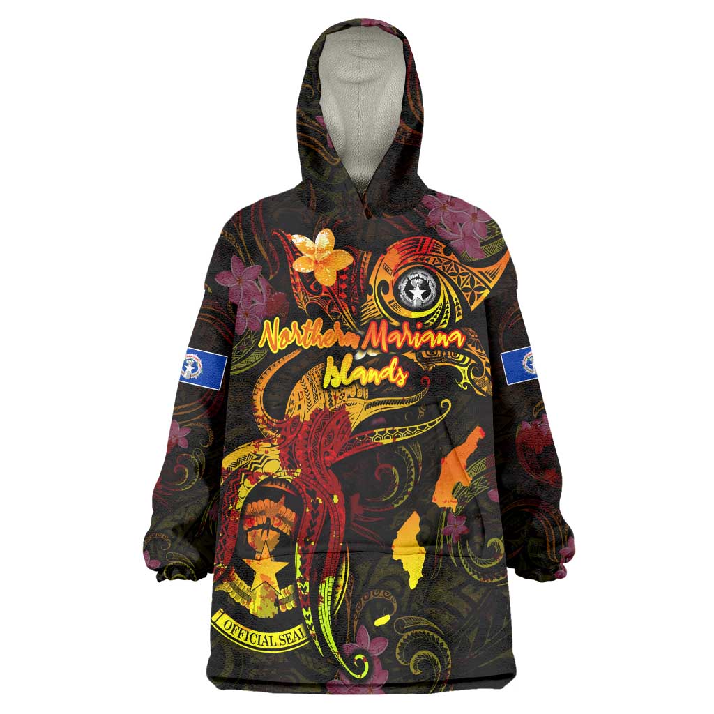 Northern Mariana Islands Wearable Blanket Hoodie Octopus Plumeria Polynesian Tattoo DT02 One Size Black - Polynesian Pride