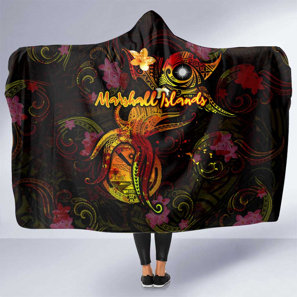 Marshall Islands Hooded Blanket Octopus Plumeria Polynesian Tattoo DT02 One Size Black - Polynesian Pride