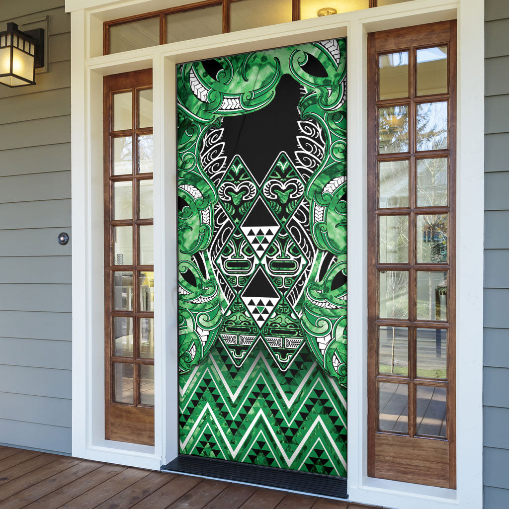 Aotearoa Ngati Maniapoto Door Cover Maori Tribal Green Paua Shell Pattern