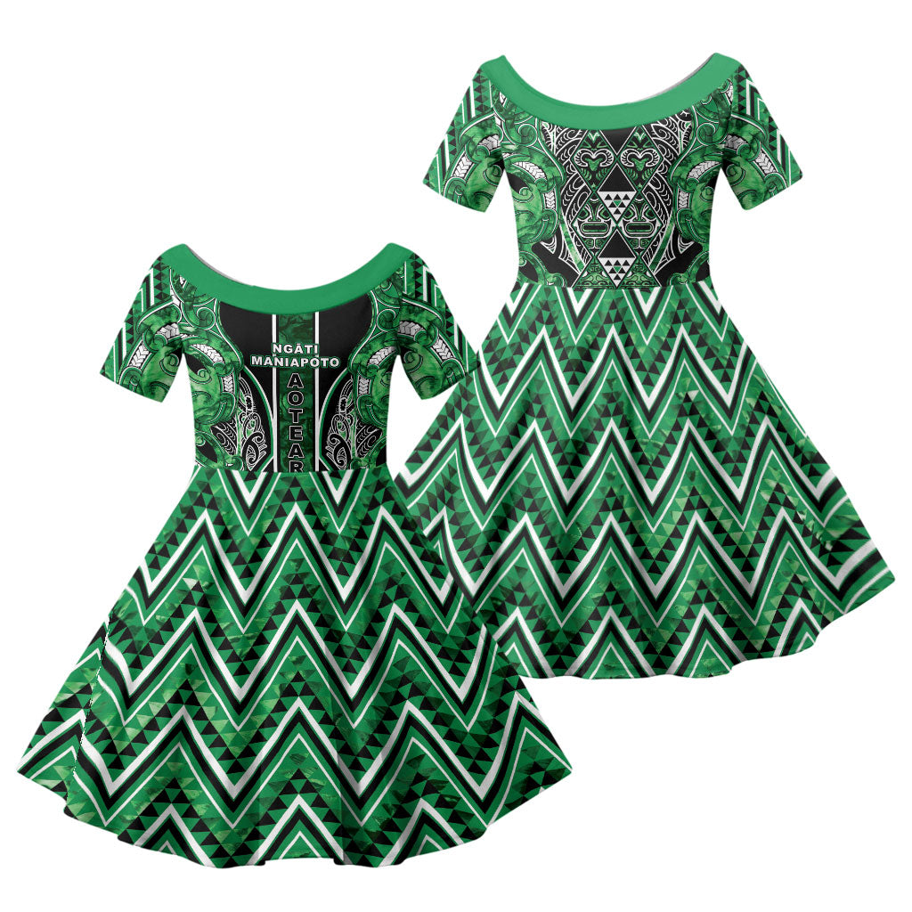 Aotearoa Ngati Maniapoto Family Matching Summer Maxi Dress and Hawaiian Shirt Maori Tribal Green Paua Shell Pattern