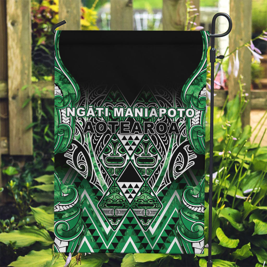 Aotearoa Ngati Maniapoto Garden Flag Maori Tribal Green Paua Shell Pattern