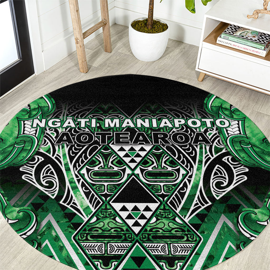 Aotearoa Ngati Maniapoto Round Carpet Maori Tribal Green Paua Shell Pattern
