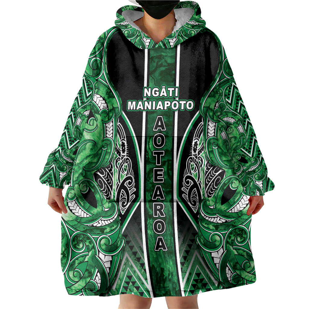 Aotearoa Ngati Maniapoto Wearable Blanket Hoodie Maori Tribal Green Paua Shell Pattern
