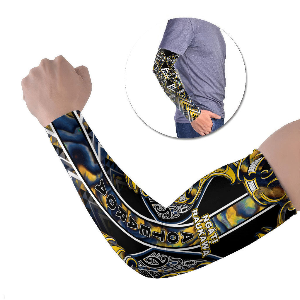 Aotearoa Ngati Raukawa Arm Sleeves Maori Tribal Yellow And Navy Paua Shell Pattern DT05 Set of 2 Yellow - Polynesian Pride