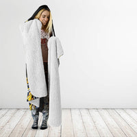 Aotearoa Ngati Raukawa Hooded Blanket Maori Tribal Yellow And Navy Paua Shell Pattern