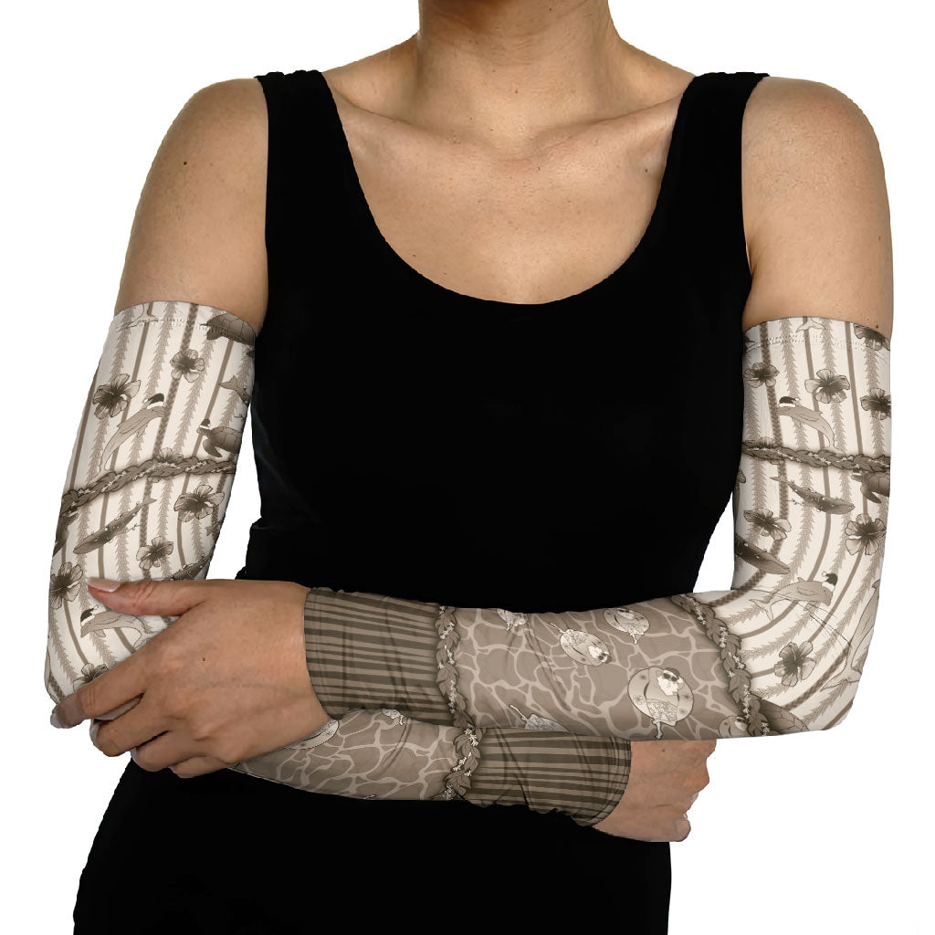 Hawaii Christmas In July Arm Sleeves Beige Mele Kalikimaka Sea Animals
