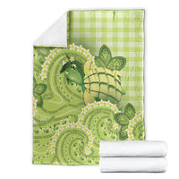 Hawaii Palaka Blanket Cute Green Mango Turtle On The Waves