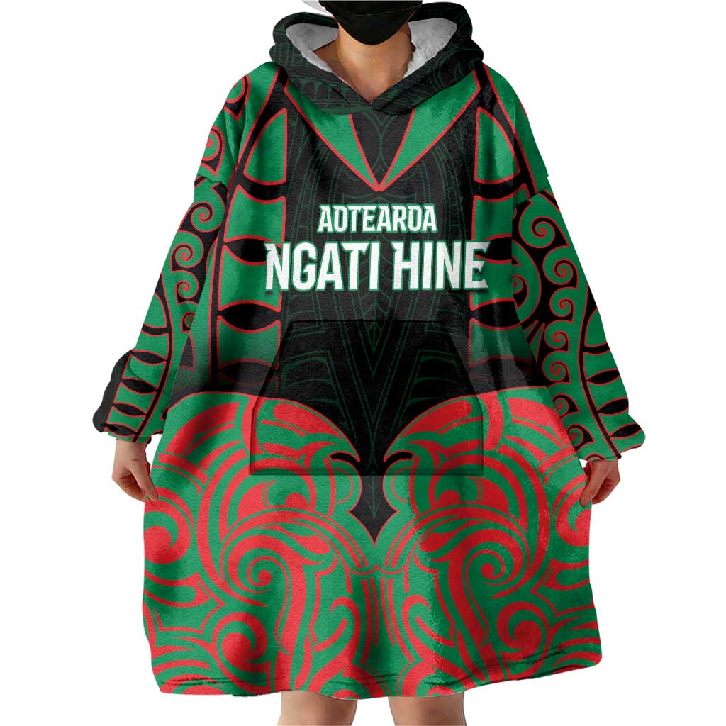 Custom Aotearoa Ngati Hine Wearable Blanket Hoodie Maori Pattern New Zealand - Polynesian Pride