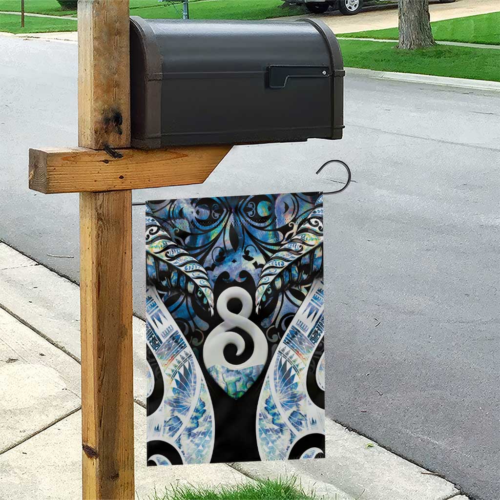 New Zealand Aotearoa Garden Flag Pikorua Single Twist Green Paua Shell