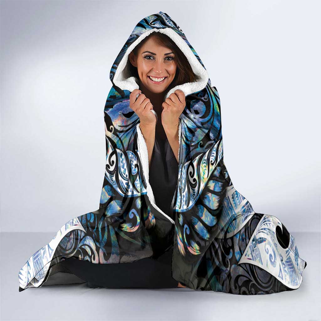 New Zealand Aotearoa Hooded Blanket Pikorua Single Twist Green Paua Shell