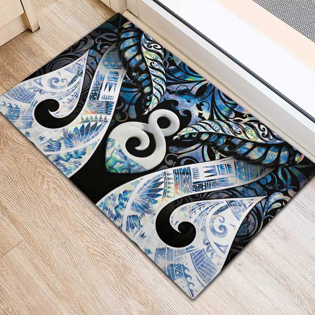 New Zealand Aotearoa Rubber Doormat Pikorua Single Twist Green Paua Shell
