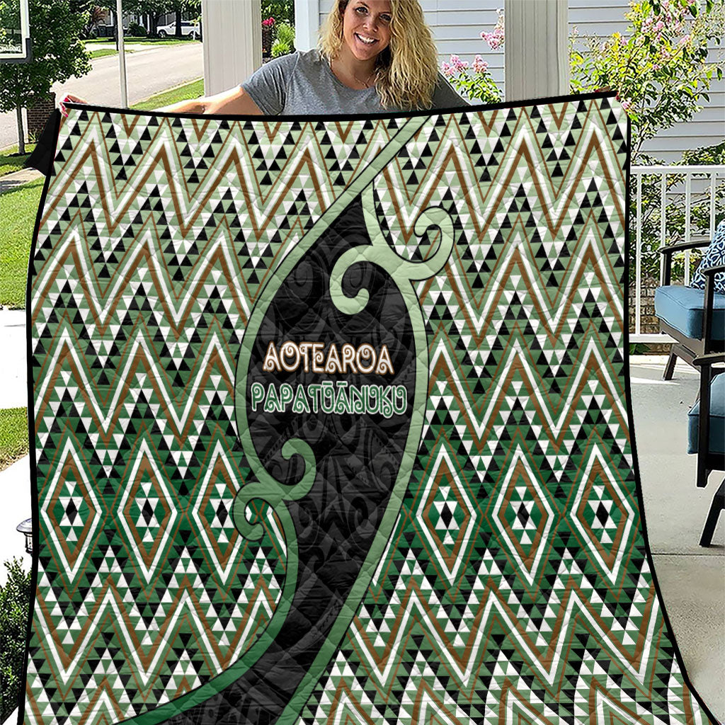 Aotearoa Atua Papatuanuku Quilt Earth Mother Father Koru Patterns DT05 Green - Polynesian Pride