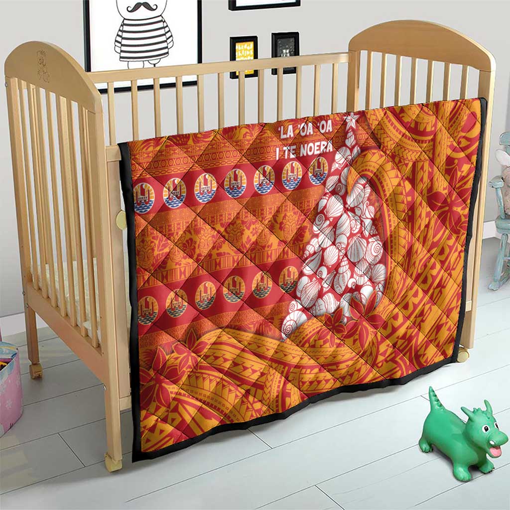 French Polynesia Christmas Quilt Seashell Xmas Tree Tribal Waves - Polynesian Pride