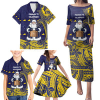 Tokelau Christmas Family Matching Puletasi and Hawaiian Shirt Santa With Tuluma Xmas Tribal Waves - Polynesian Pride