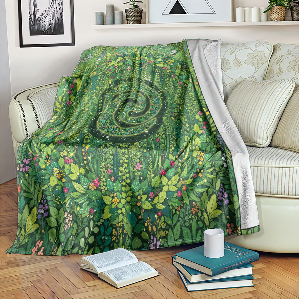 Polynesia Mother Nature Blanket Glowing Heart Spiral Tropical Vine Floral