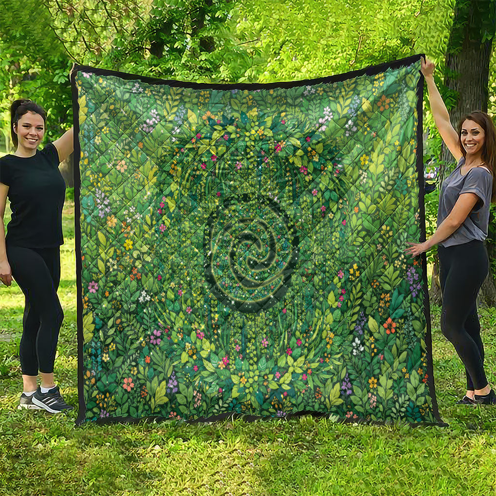 Polynesia Mother Nature Quilt Glowing Heart Spiral Tropical Vine Floral