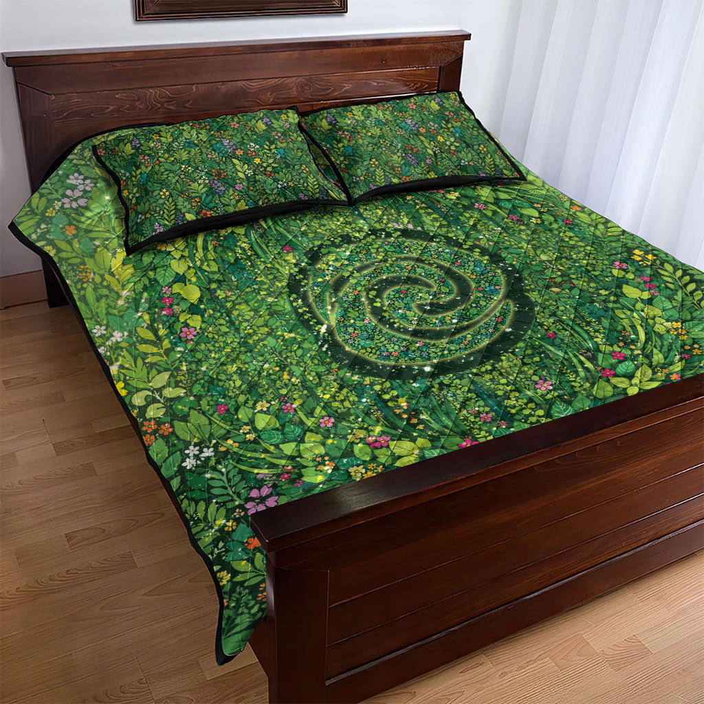 Polynesia Mother Nature Quilt Bed Set Glowing Heart Spiral Tropical Vine Floral