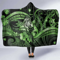 Maori Romantic Valentine Hooded Blanket The Hongi Kiss Green Galaxy DT05 One Size Green - Polynesian Pride